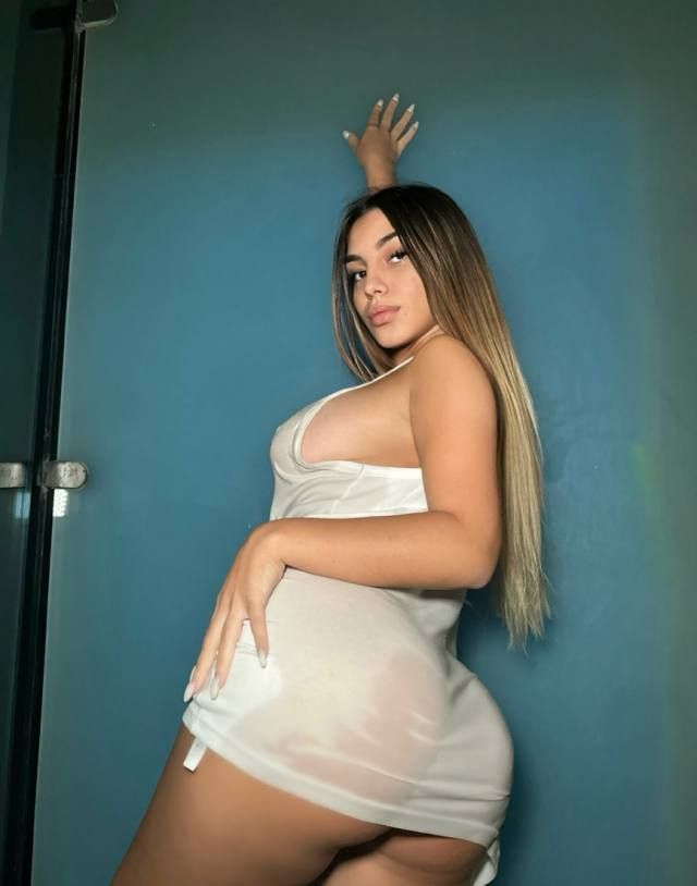 I’m discreet and respect your privacy! I'm available for all your want and any style😋 - Image 2